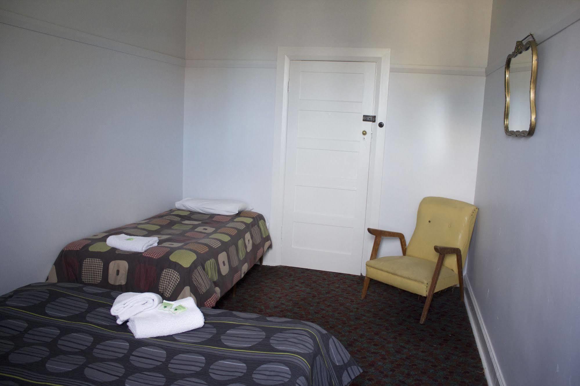 Court House Hotel Boorowa Exterior photo